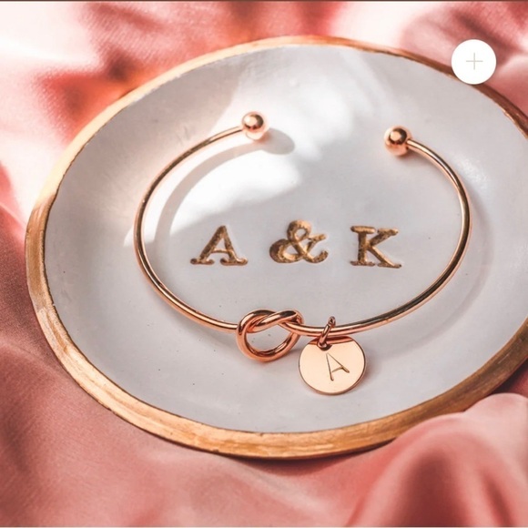 Accent Culture “TIE THE KNOT" Coin Initial Bracelet - Picture 1 of 4